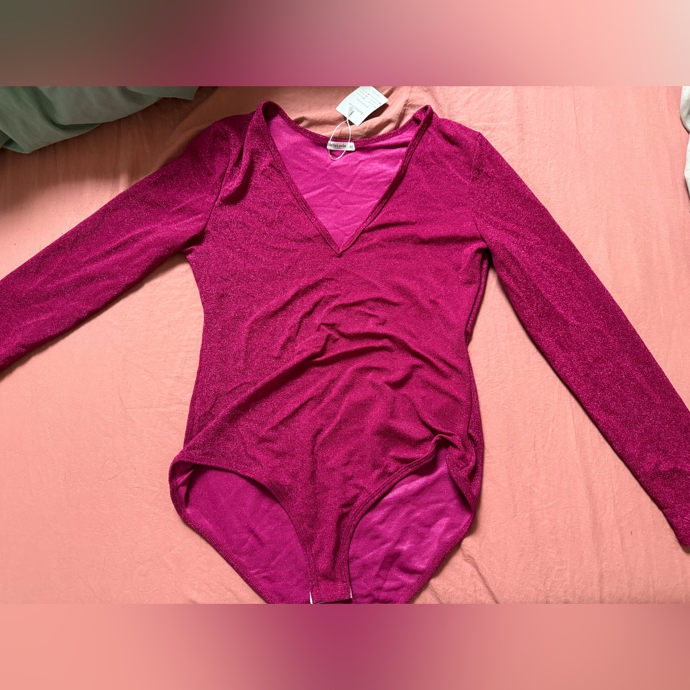 Sparkly V-neck Bodysuit